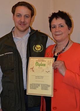 utk_arsmote_2012_025_marias_diplom_liten.jpg